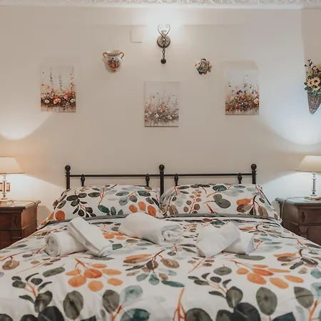 Le Maioliche - Sicilian Style *