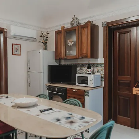 Le Maioliche - Sicilian Style Apartment Cefalu